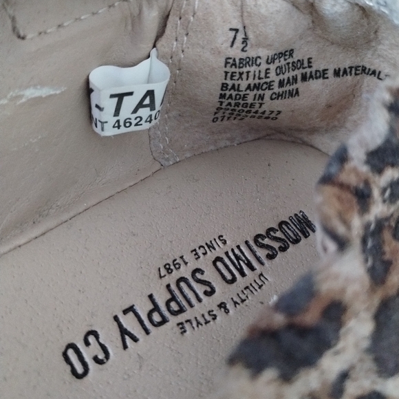 Mossimo Supply Co. Leopard Print Flats NWOT - Picture 4 of 5
